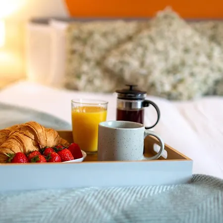 Logan House, Modern And Spacious Townhouse Close To Centre * Carlisle (Cumbria)