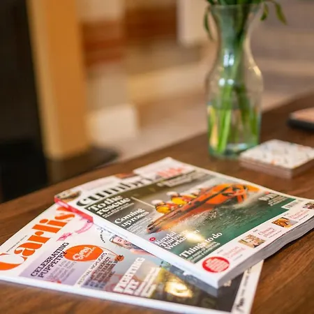 Logan House, Modern And Spacious Townhouse Close To Centre Apartament Carlisle (Cumbria)